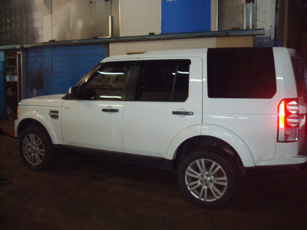 Замена тормозных трубок Land Rover Discovery 3 — автосервис автотело.рф